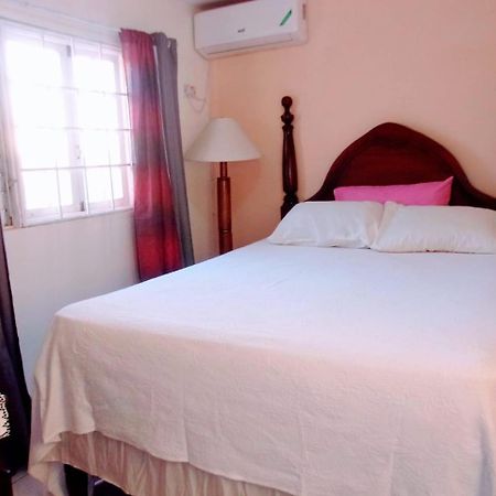 Central Oaklands Kingston Apt Esterno foto