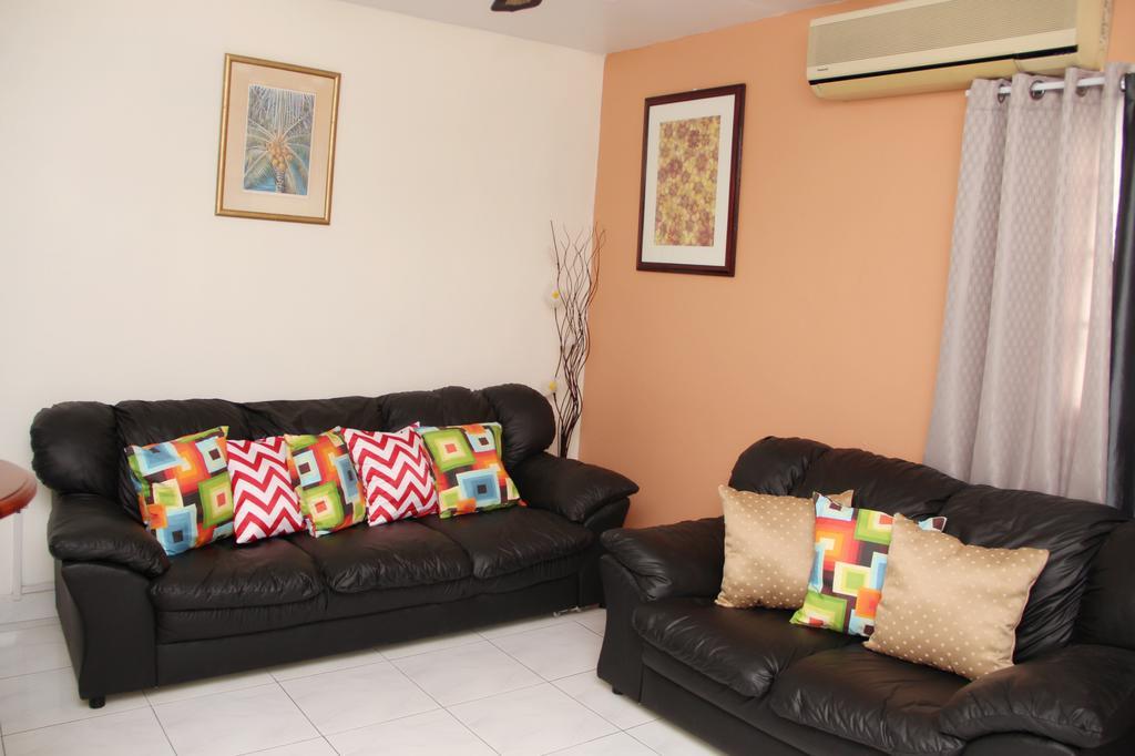 Central Oaklands Kingston Apt Esterno foto