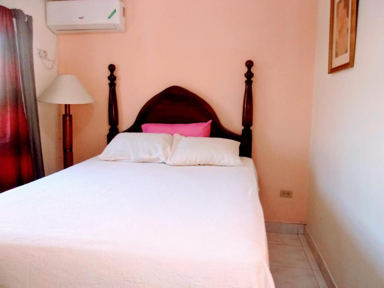 Central Oaklands Kingston Apt Esterno foto